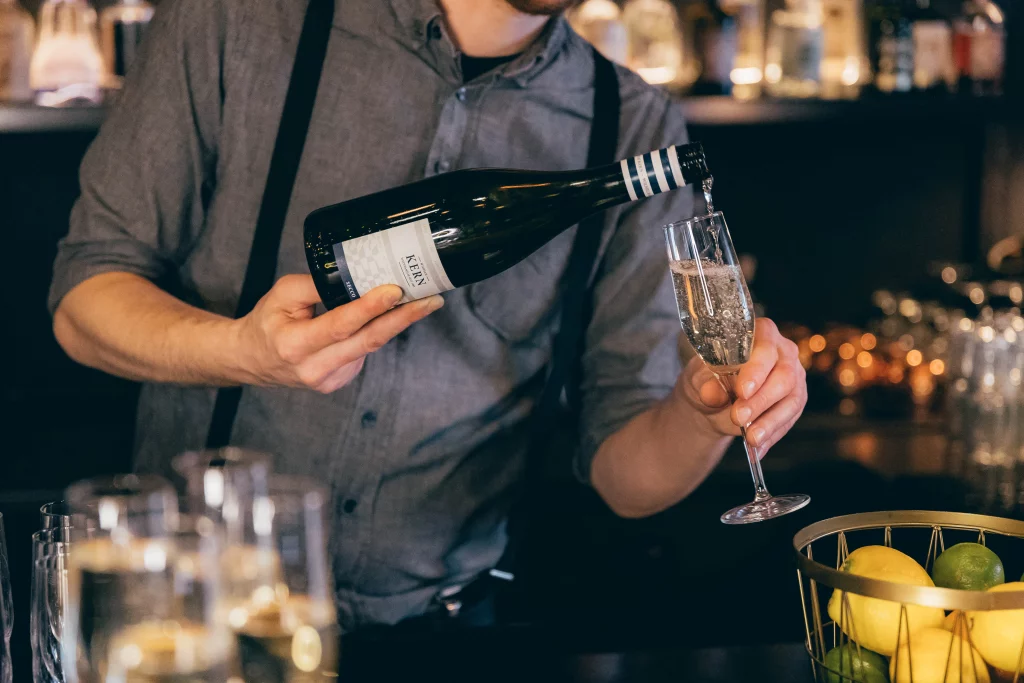 Vintage-Locations_Cantine-Royale_041