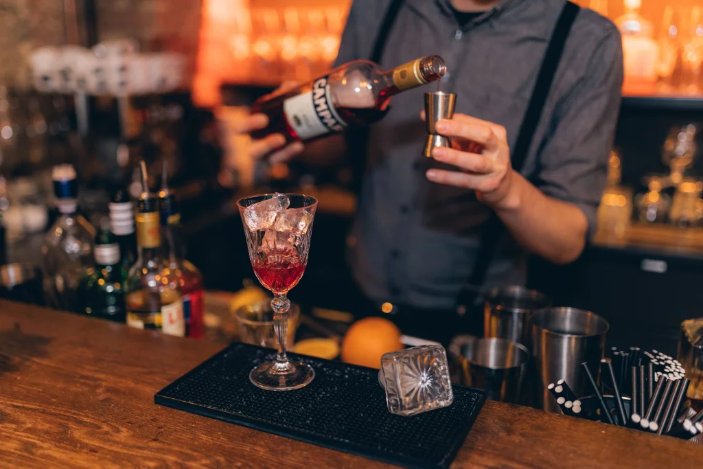 Vintage-Locations_Red-Cave_042