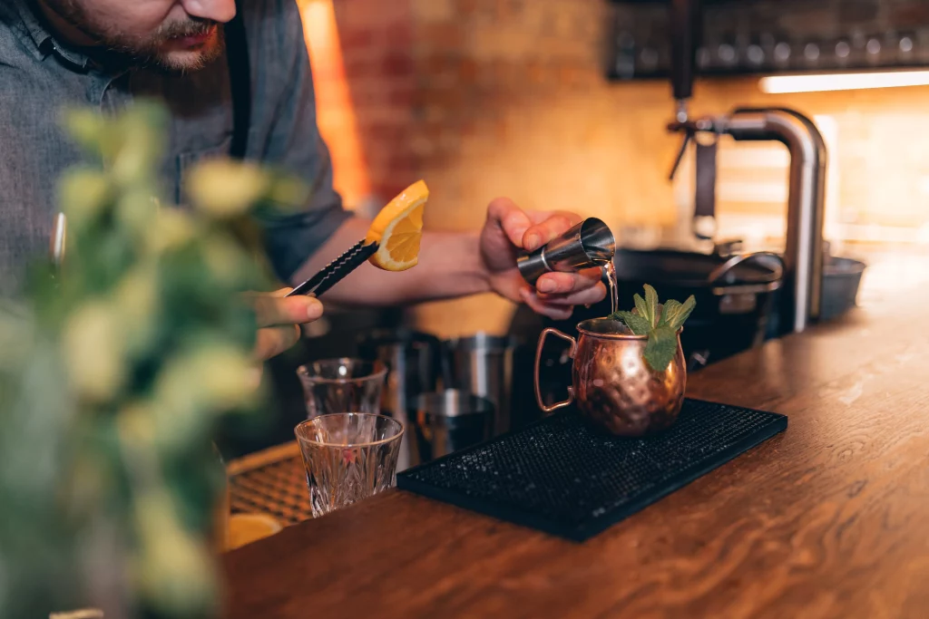 Vintage-Locations_Red-Cave_046