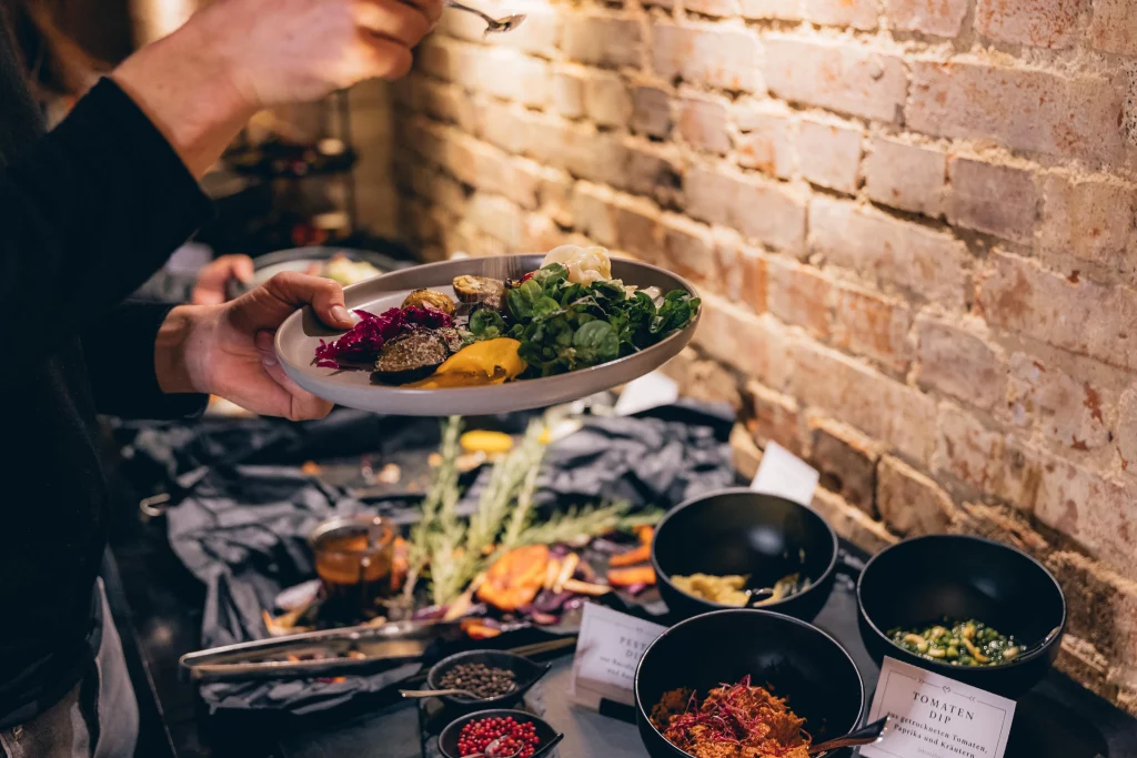 Vintage-Locations_Red-Cave_077